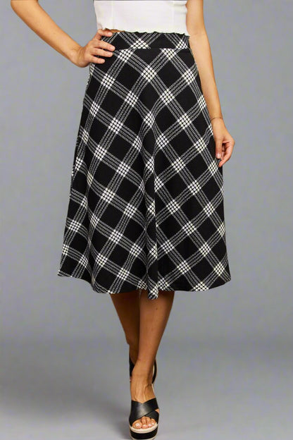 The Black and White Plaid Skirt