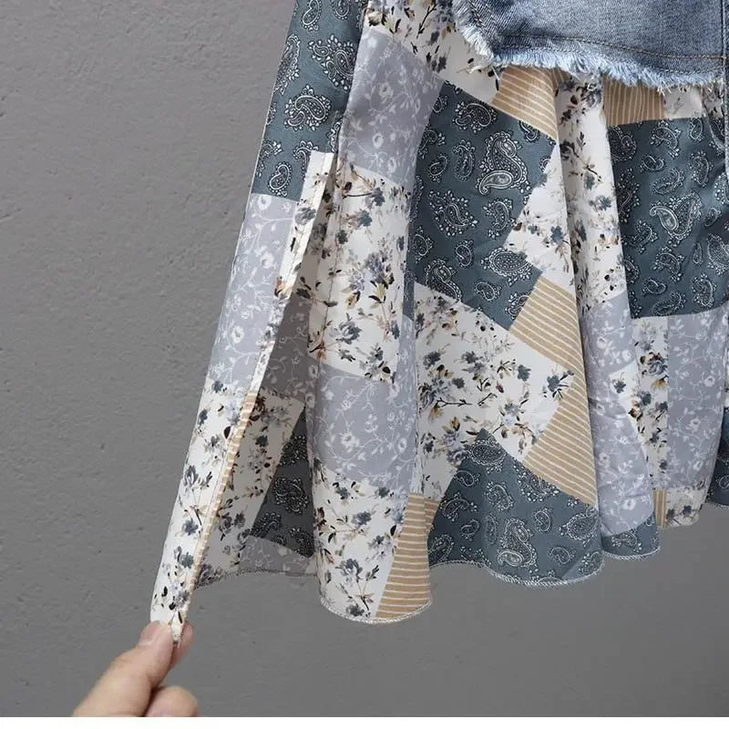 Patchwork Detailing Denim Hemmed Skirt