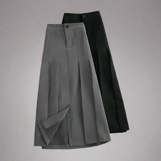 Sleek Pleated Skirt