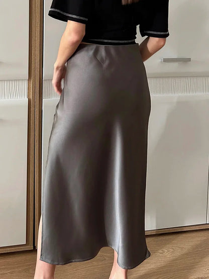 Sophisticated Fashion Satin Skirt