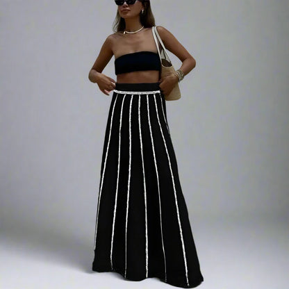 Exquisite Sleek Knit Skirt