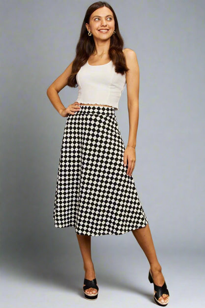 The Black and White Plaid Skirt